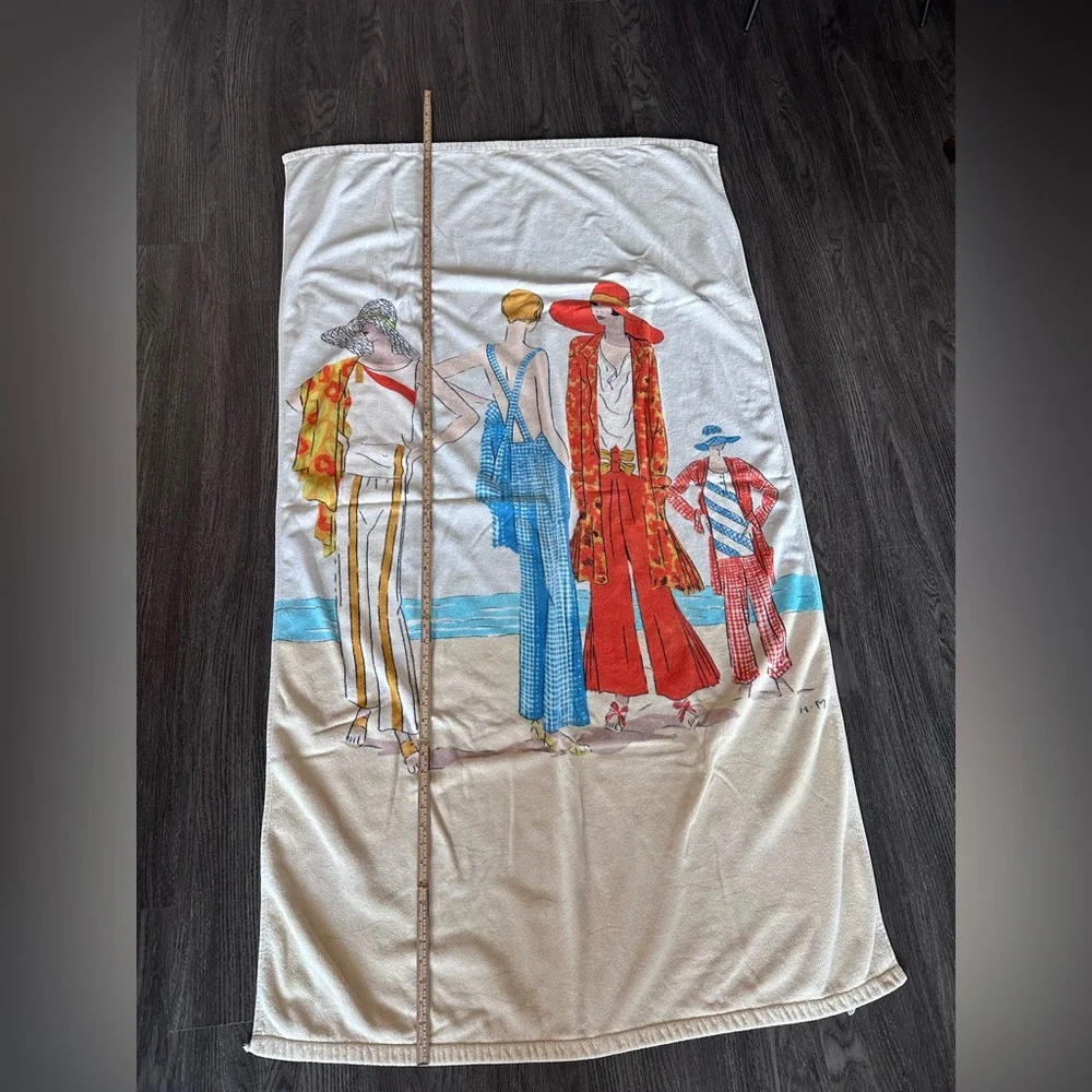 Condé Nast Vintage Style Oversized Beach Towel with Fashion Print